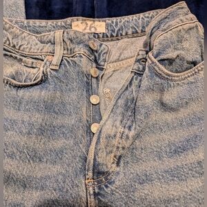 We The Free High Waisted Straight Leg Distressed Fly Button Jeans Size 26